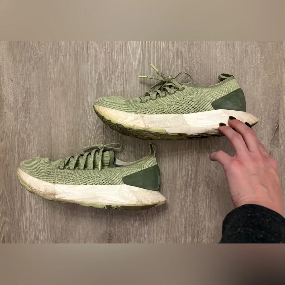 Women’s Size 9.5 Light Green Allbirds Tree Flyer TF‎ 9.92 Running Shoes